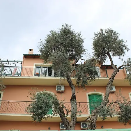 Belvedere Paleo Apartament *